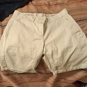 Gap shorts